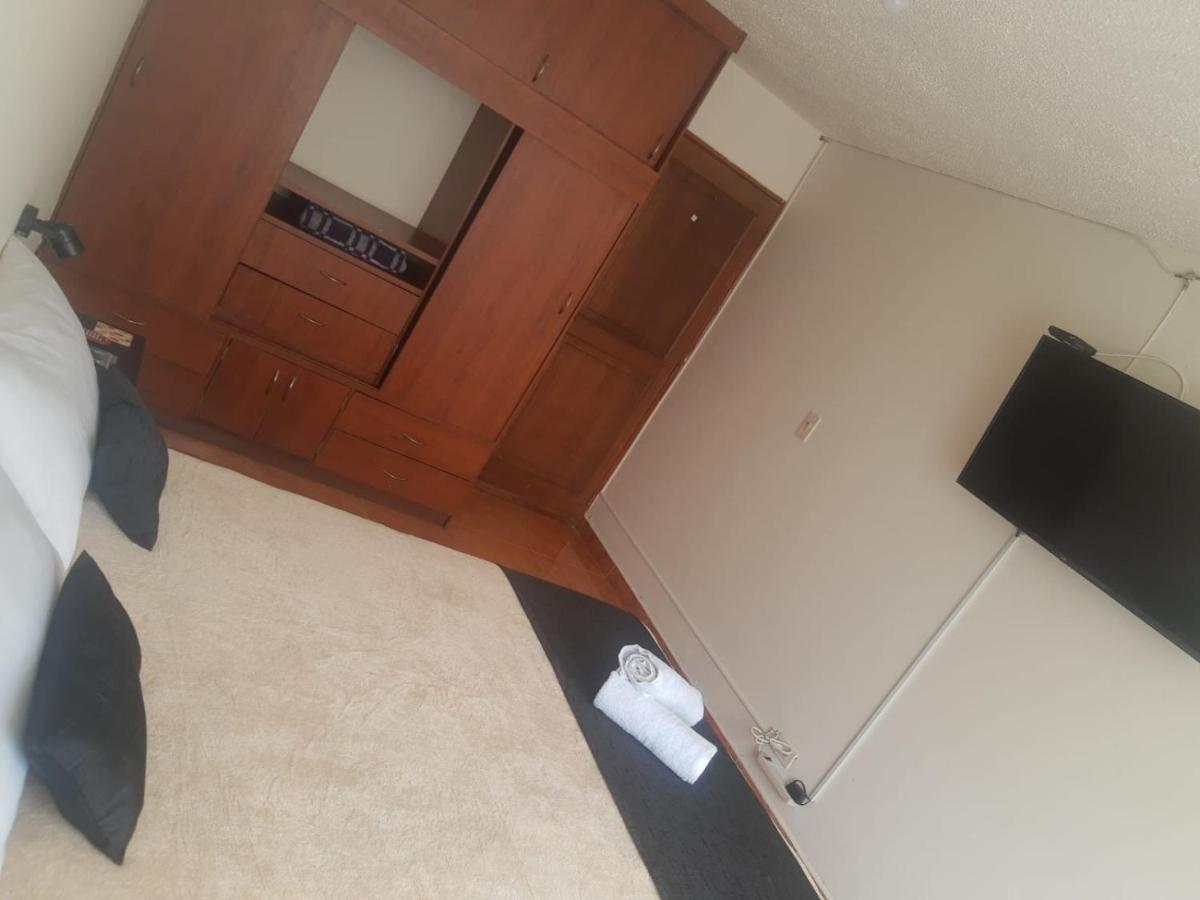 Apartament Cerca Al Aeropuerto Domina House Bogotá Zewnętrze zdjęcie